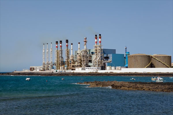 Desalination plant on ocean
