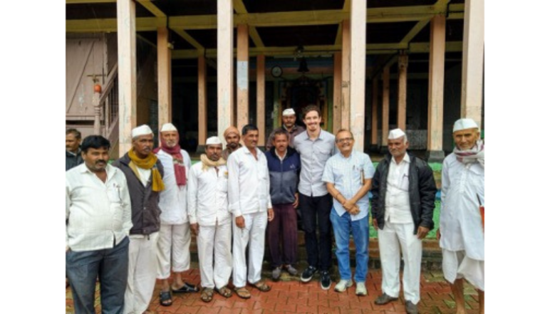 Members of QuantiSoil team (Dr. Chintan Vaishnav and Michael Arnold) with farmers in Kanase Village, Ambegaon Block, Pune District, Maharashtra after interviews to understand user needs, funded by J-WAFS Solutions.