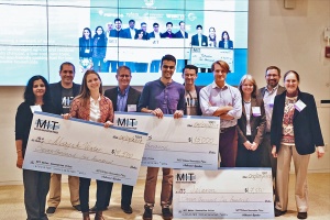 2019 Water Innovation Prize Winners standing with the judges