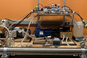 Image of equipment used in batch reverse osmosis
