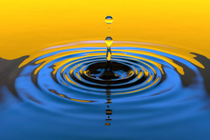 zoomed in water droplet into ocean